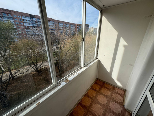 Продам трехкомнатную (3-комн.) квартиру, Первостроителей пр-кт, 20, Комсомольск-на-Амуре г