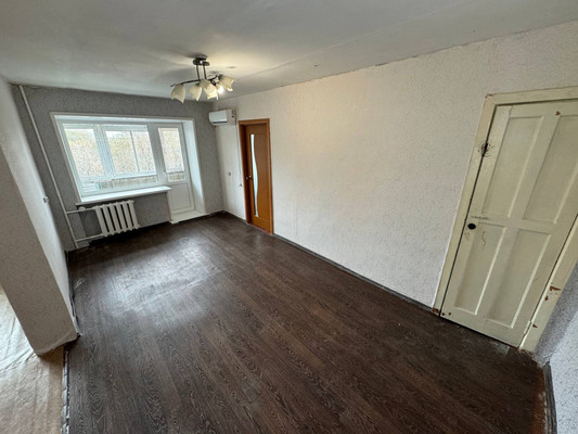 Продам двухкомнатную (2-комн.) квартиру, Мира пр-кт, 22, Амурск г