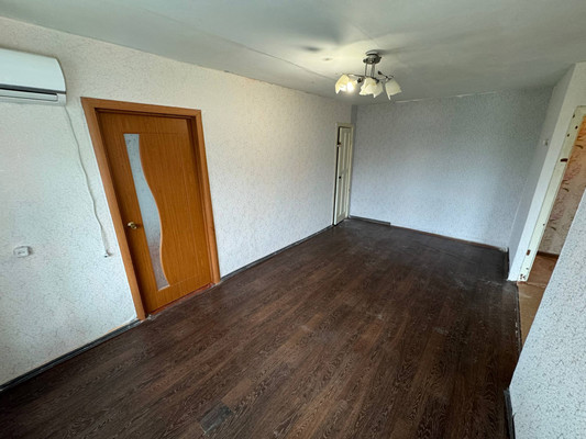 Продам двухкомнатную (2-комн.) квартиру, Мира пр-кт, 22, Амурск г