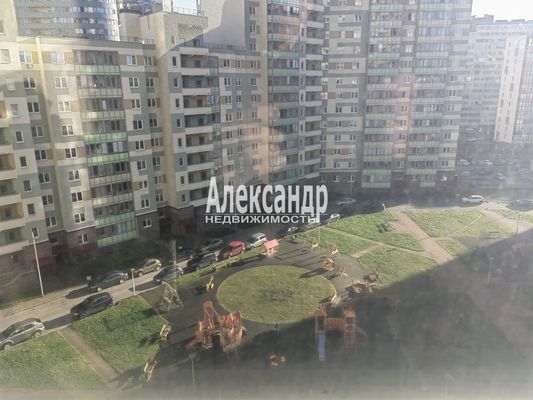 Продам однокомнатную (1-комн.) квартиру, Австрийская ул, 4к2, Кудрово г