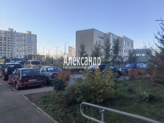 Продам однокомнатную (1-комн.) квартиру, Австрийская ул, 4к2, Кудрово г