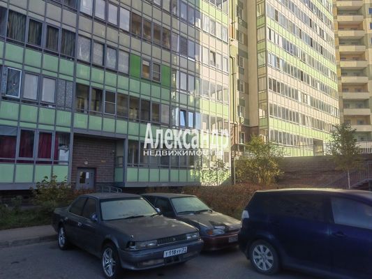 Продам однокомнатную (1-комн.) квартиру, Австрийская ул, 4к2, Кудрово г