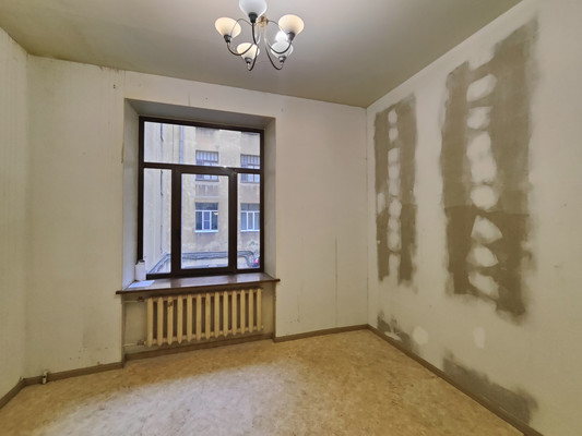 Продам трехкомнатную (3-комн.) квартиру, Большой П.С. пр-кт, 106, Санкт-Петербург г