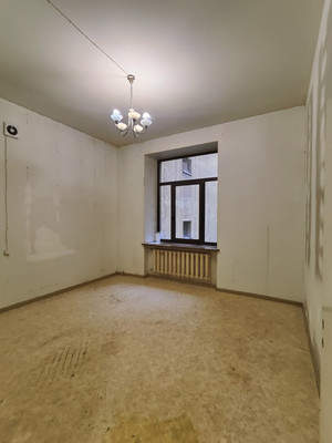 Продам трехкомнатную (3-комн.) квартиру, Большой П.С. пр-кт, 106, Санкт-Петербург г