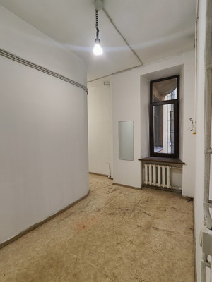 Продам трехкомнатную (3-комн.) квартиру, Большой П.С. пр-кт, 106, Санкт-Петербург г