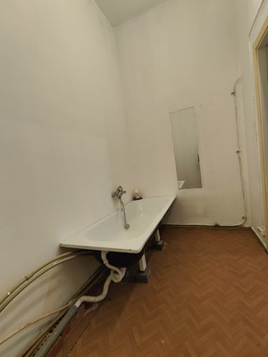 Продам трехкомнатную (3-комн.) квартиру, Большой П.С. пр-кт, 106, Санкт-Петербург г