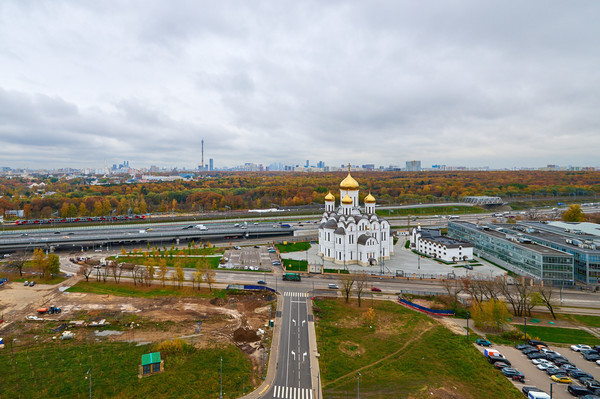 Продам трехкомнатную (3-комн.) квартиру, Берёзовая аллея, 19к2, Москва г