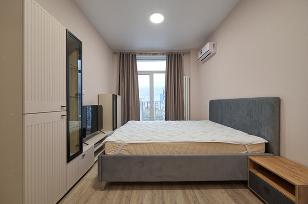 Продам двухкомнатную (2-комн.) квартиру, Берёзовая аллея, 19к3, Москва г