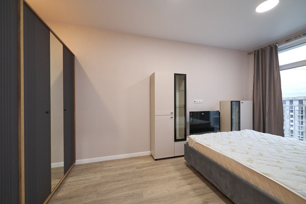 Продам двухкомнатную (2-комн.) квартиру, Берёзовая аллея, 19к3, Москва г