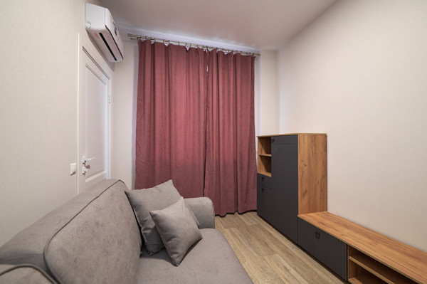 Продам двухкомнатную (2-комн.) квартиру, Берёзовая аллея, 19к3, Москва г