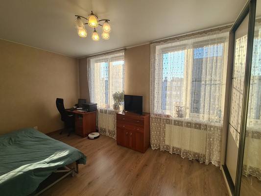 Продам двухкомнатную (2-комн.) квартиру, Парфёновская ул, 9к1, Санкт-Петербург г