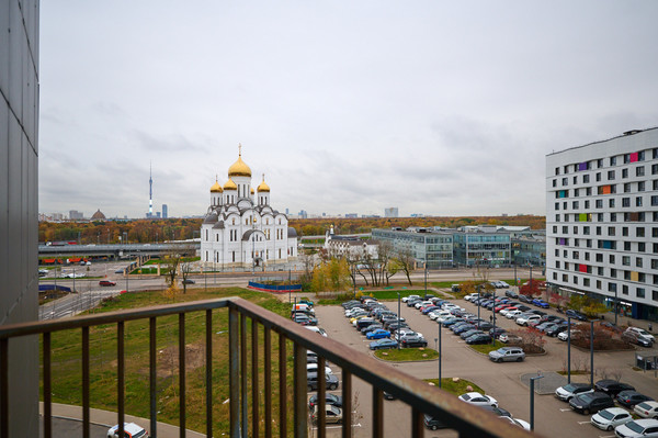 Продам трехкомнатную (3-комн.) квартиру, Берёзовая аллея, 19к2, Москва г