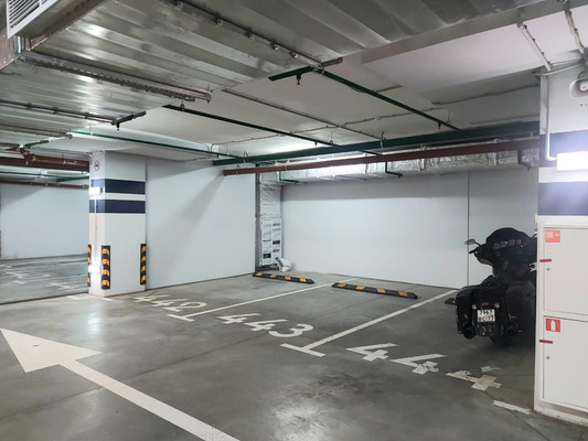 Продам машиноместо 36,4 м2, Маломосковская ул, 14, Москва г