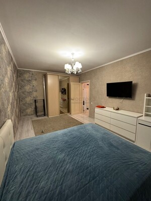 Продам двухкомнатную (2-комн.) квартиру, Лухмановская ул, 17, Москва г