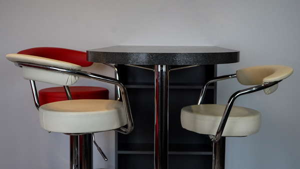 Продам однокомнатную (1-комн.) квартиру, Маяковского ул, 67/1, Иркутск г