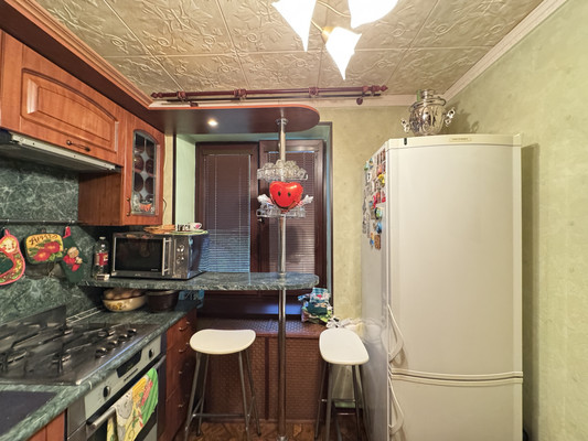 Продам двухкомнатную (2-комн.) квартиру, Зверинецкая ул, 12, Москва г