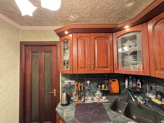 Продам двухкомнатную (2-комн.) квартиру, Зверинецкая ул, 12, Москва г