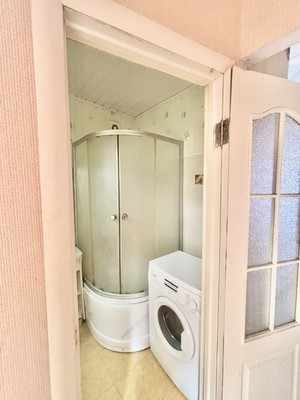 Продам двухкомнатную (2-комн.) квартиру, Ленинградская ул, 11, Емва г