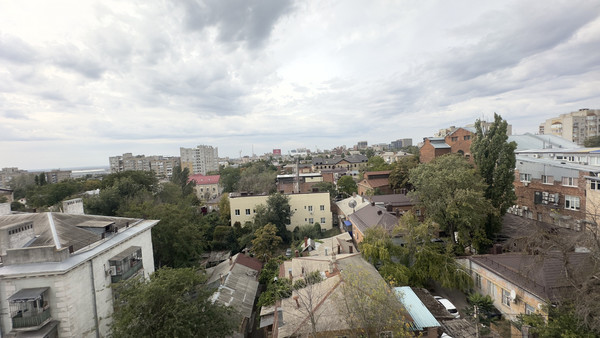 Продам трехкомнатную (3-комн.) квартиру, 18-я линия ул, 3, Ростов-на-Дону г
