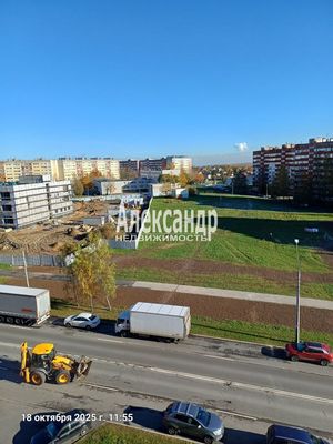 Продам трехкомнатную (3-комн.) квартиру, Спирина ул, 7к1, Красное Село г