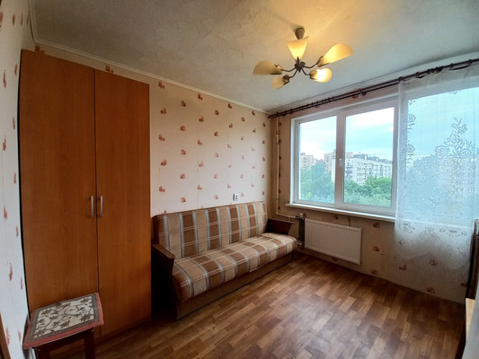 Продам комнату в 3-комн. квартире, Ярослава Гашека ул, 4Ак1, Санкт-Петербург г