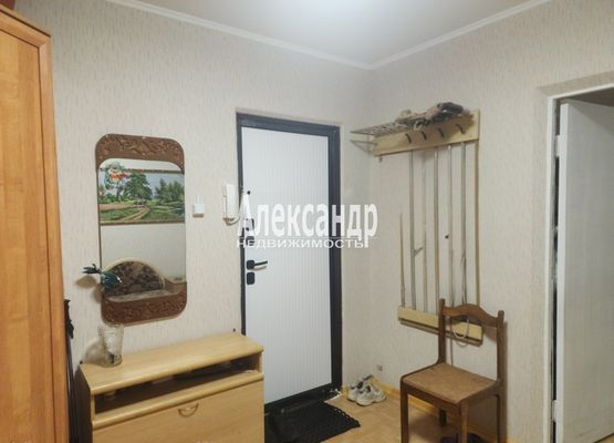 Продам двухкомнатную (2-комн.) квартиру, Чапаева ул, 23, Приозерск г