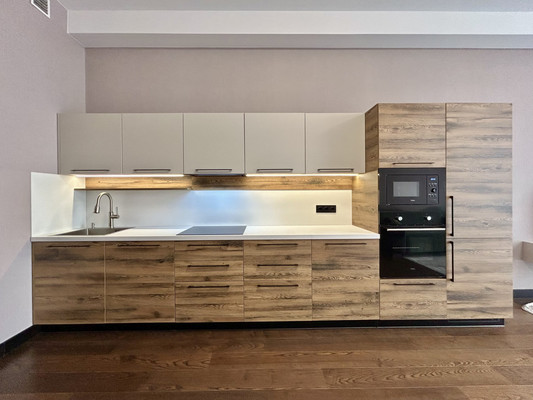 Продам трехкомнатную (3-комн.) квартиру, Ленинградское ш, 69к2, Москва г