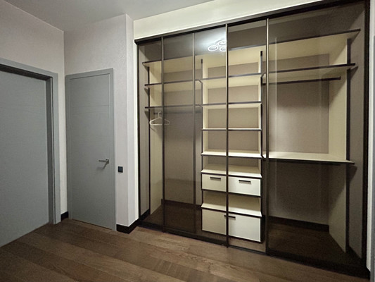 Продам трехкомнатную (3-комн.) квартиру, Ленинградское ш, 69к2, Москва г