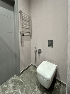 Продам трехкомнатную (3-комн.) квартиру, Ленинградское ш, 69к2, Москва г