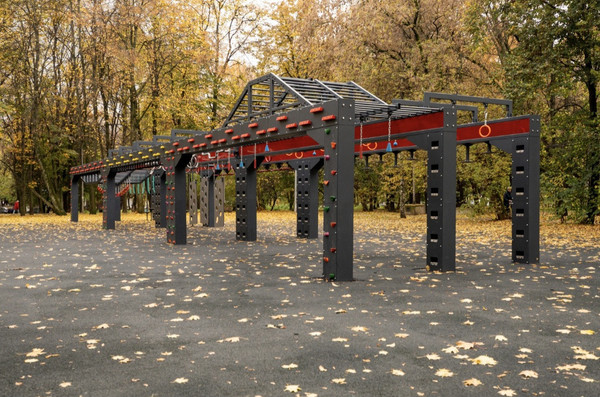 Продам трехкомнатную (3-комн.) квартиру, Давыдковская ул, 10к6, Москва г