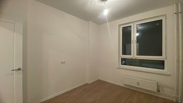 Продам двухкомнатную (2-комн.) квартиру, 1к1, Юрлово д