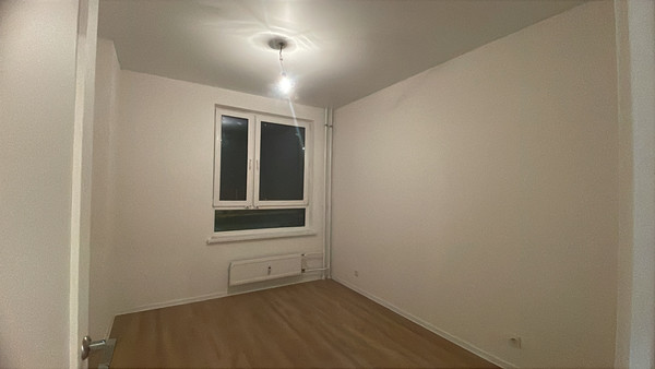 Продам двухкомнатную (2-комн.) квартиру, 1к1, Юрлово д