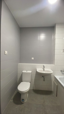 Продам двухкомнатную (2-комн.) квартиру, 1к1, Юрлово д