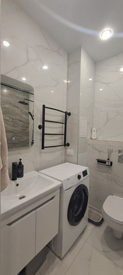 Продам двухкомнатную (2-комн.) квартиру, Октябрьский пр-кт, 220, Сыктывкар г