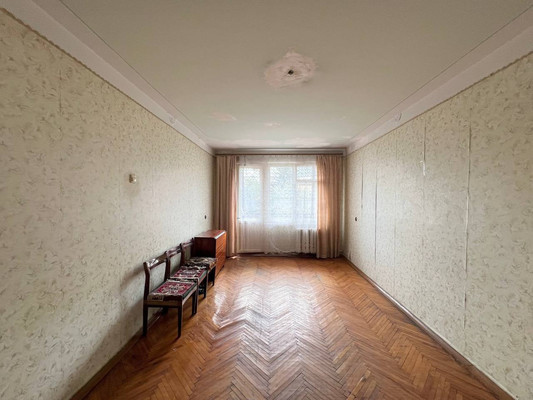 Продам двухкомнатную (2-комн.) квартиру, Ингушская ул, 1, Нальчик г