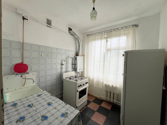 Продам двухкомнатную (2-комн.) квартиру, Ингушская ул, 1, Нальчик г