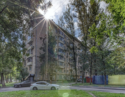 Продам трехкомнатную (3-комн.) квартиру, Нахимовский пр-кт, 38, Москва г