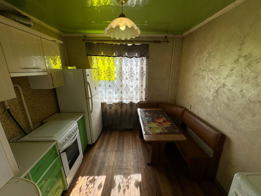 Продам двухкомнатную (2-комн.) квартиру, Ленина пр-кт, 83, Комсомольск-на-Амуре г