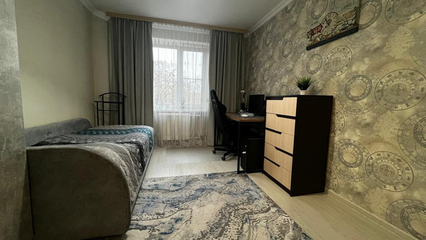Продам трехкомнатную (3-комн.) квартиру, Шоссейная ул, 24, совхоза &amp;quot;Раменское&amp;quot; п