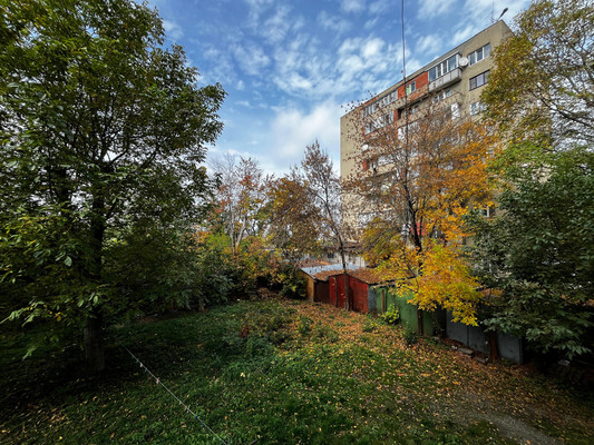 Продам двухкомнатную (2-комн.) квартиру, Щаденко ул, 25, Нальчик г