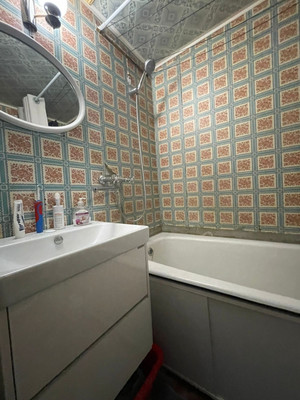 Продам двухкомнатную (2-комн.) квартиру, Королева пр-кт, 2, Ростов-на-Дону г