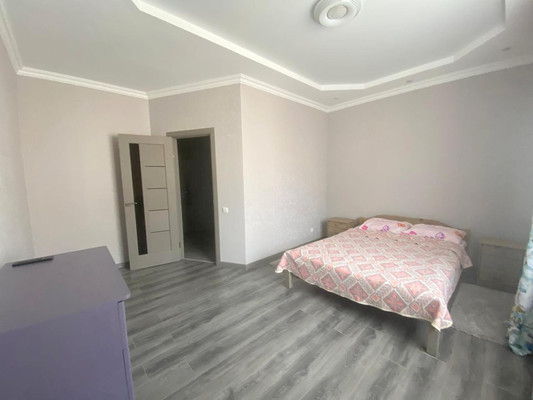 Продам двухкомнатную (2-комн.) квартиру, Солнечная ул, 38к2, Анапа г