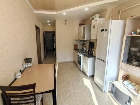 Продам двухкомнатную (2-комн.) квартиру, Промышленная ул, 2, Анапа г