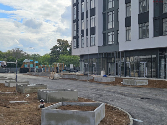 Продам трехкомнатную (3-комн.) квартиру (долевое), Грибоедова ул, 7к1, Симферополь г