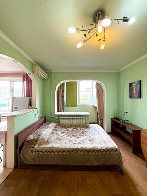 Продам однокомнатную (1-комн.) квартиру, Космонавтов пр-кт, 8к1, Ростов-на-Дону г