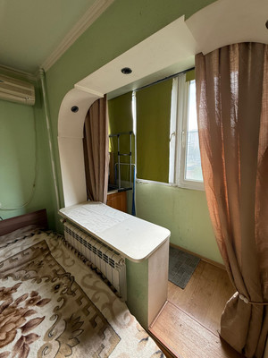 Продам однокомнатную (1-комн.) квартиру, Космонавтов пр-кт, 8к1, Ростов-на-Дону г