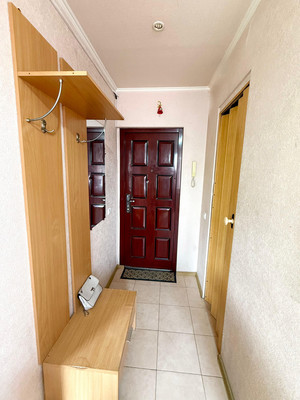 Продам однокомнатную (1-комн.) квартиру, Космонавтов пр-кт, 8к1, Ростов-на-Дону г