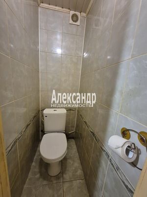 Продам двухкомнатную (2-комн.) квартиру, Невская ул, 4, Отрадное г