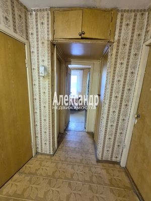 Продам двухкомнатную (2-комн.) квартиру, Невская ул, 4, Отрадное г