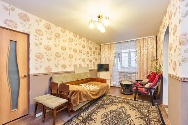 Продам двухкомнатную (2-комн.) квартиру, Колыбалова ул, 20, Пермь г